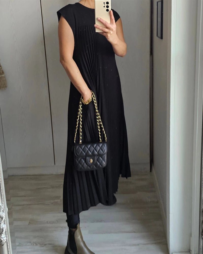 🌸Spring Specials🌸 Sleeveless pleated simple solid color dress