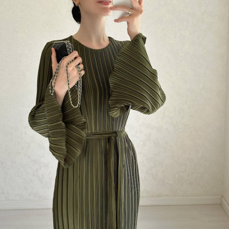 🌸Spring Specials💐 New Elegant Flare Sleeves Dress - Timeless & Flattering