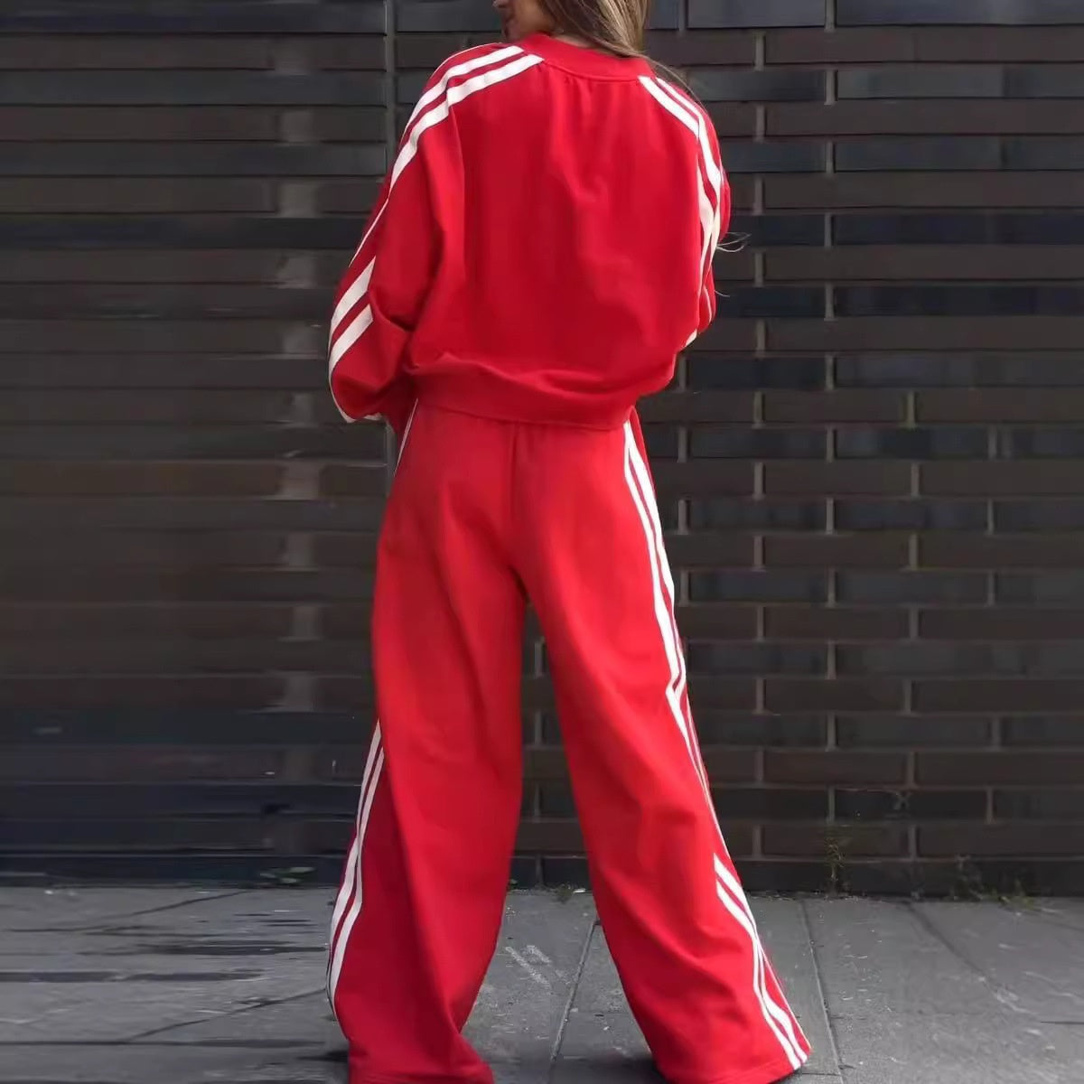🔥2025 HOT SALE🔥 V-Neck Sweatshirt & Wide-Leg Pants (2-Piece Set)
