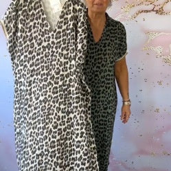 🌸Spring Specials💐 Women's Loose V-Neck Leopard Print Dress