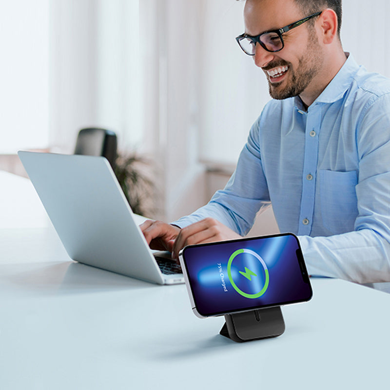 ⏳Time-limited Special⌛Portable Magnetic Power Bank with Foldable Stand