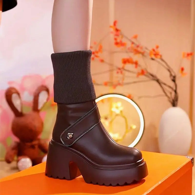 Free shipping🔥Best Gift For Her🎁Women's Platform Chunky Heel Knee High Boots spiyle