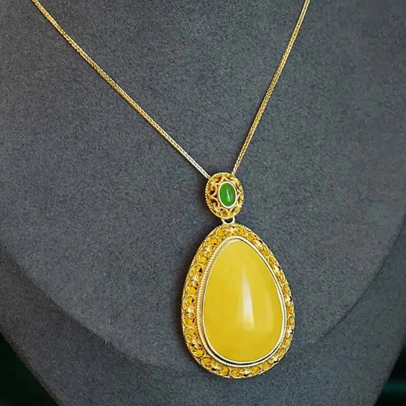 🔥50% OFF🔥 Elegant Lucky Flower Pendant Necklace spiyle