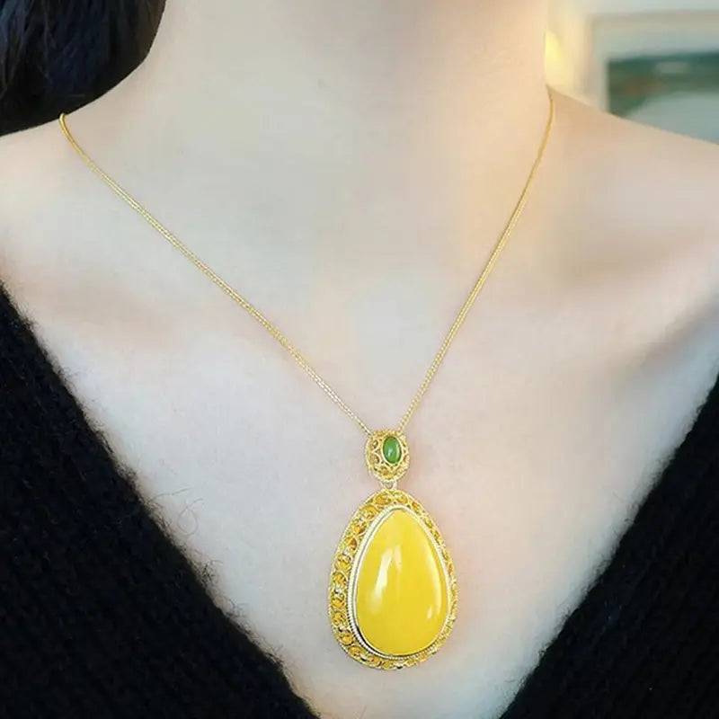 🔥50% OFF🔥 Elegant Lucky Flower Pendant Necklace spiyle