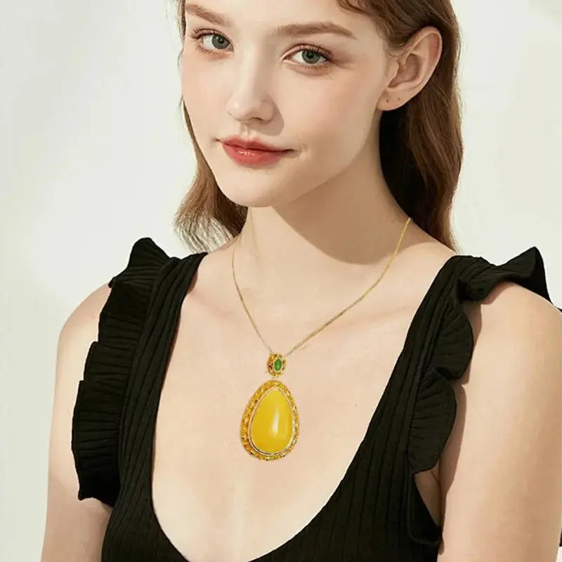 🔥50% OFF🔥 Elegant Lucky Flower Pendant Necklace spiyle