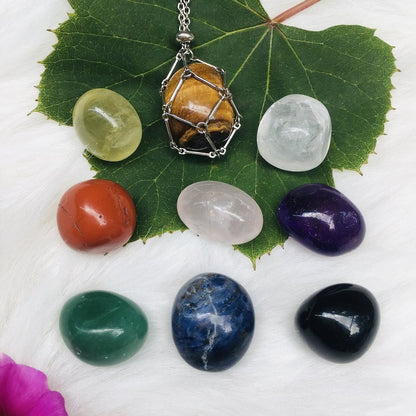 🔥2025 HOT SALE🔥 Crystal Stone Holder Necklace