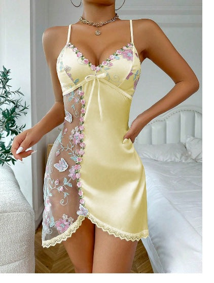 🔥2025 HOT SALE🔥 FLORAL LACE OPEN BACK SATIN NIGHTGOWN🤩