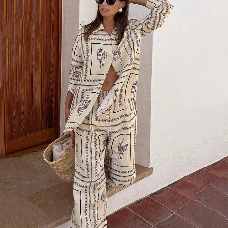 While supplies last! 🎁Women's Geometric Print 2-Piece Set - Shirt and Wide Leg Pants spiyle