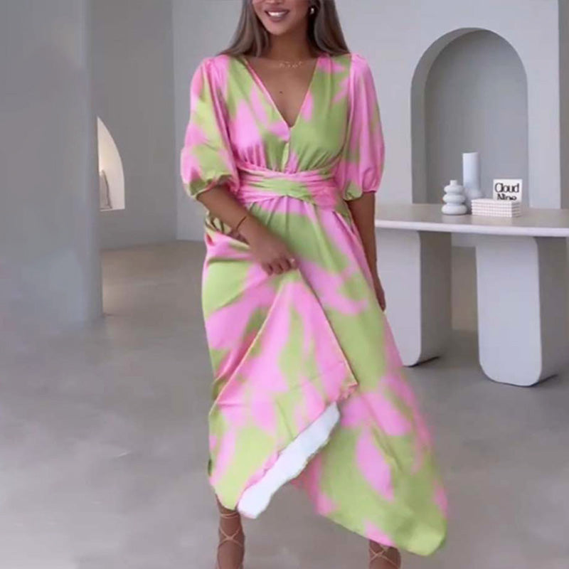 Elegant Color-Blocking V-Neck Waist-Cinching Dress