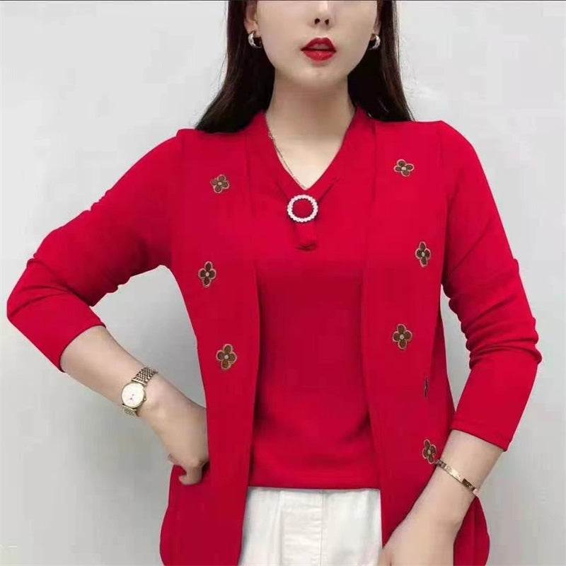 🍂Fall Specials Extreme Low Prices🍂Women's Elegant Embroidered Flowers V-Neck Top