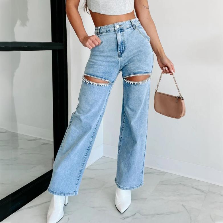 Seasonal Specials🎉Women’s Rhinestone Ripped Straight-leg Jeans