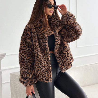 ❄️Winter Specials❄️Women’s Fluffy Short Coat with Leopard Print