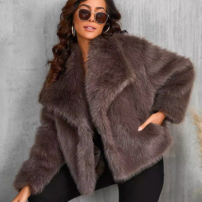 ❄️Winter Specials❄️Women's Fluffy Short Coat