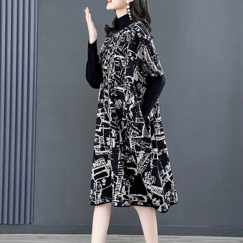 * Long-sleeved Semi-turtleneck Loose Printed Knit Dress spiyle