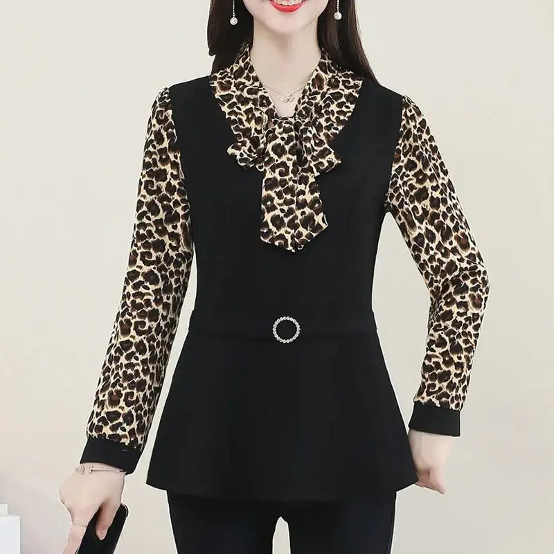 🔥HOT SALE 26.99🔥Women’s Fashionable Age-reducing Long-sleeve Blouse Fake 2-piece(49%OFF) spiyle