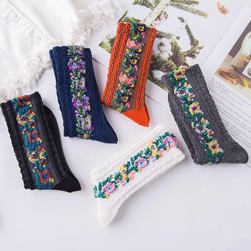 Vintage Embroidered Floral Socks spiyle