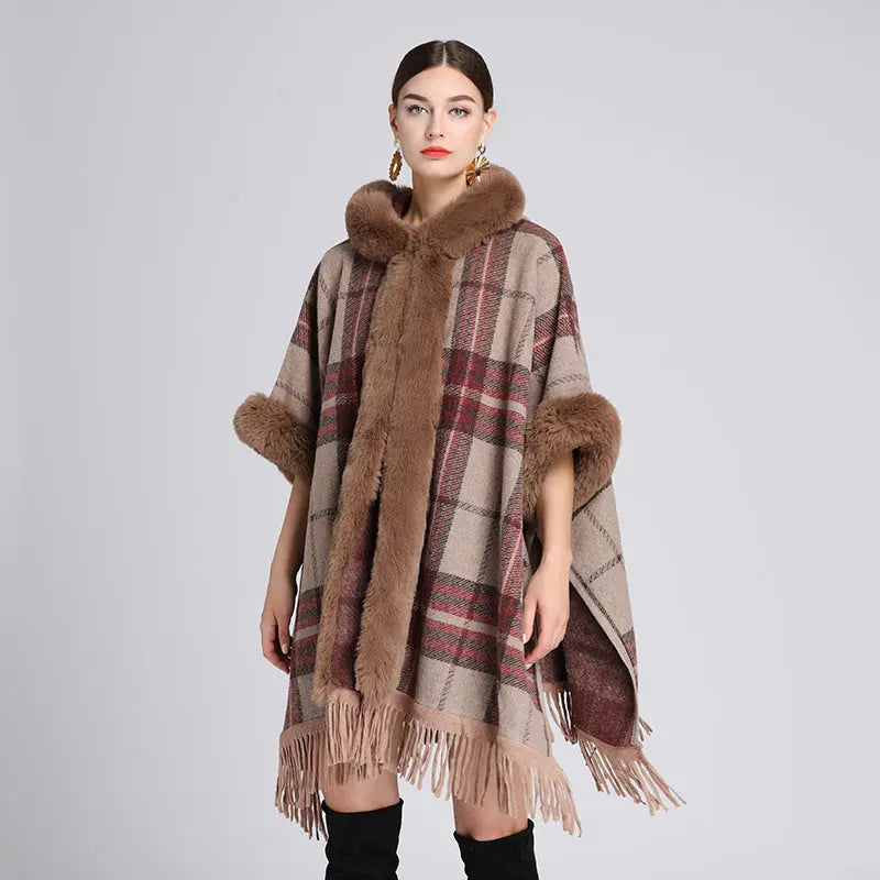 Faux rabbit fur collar hooded cape spiyle