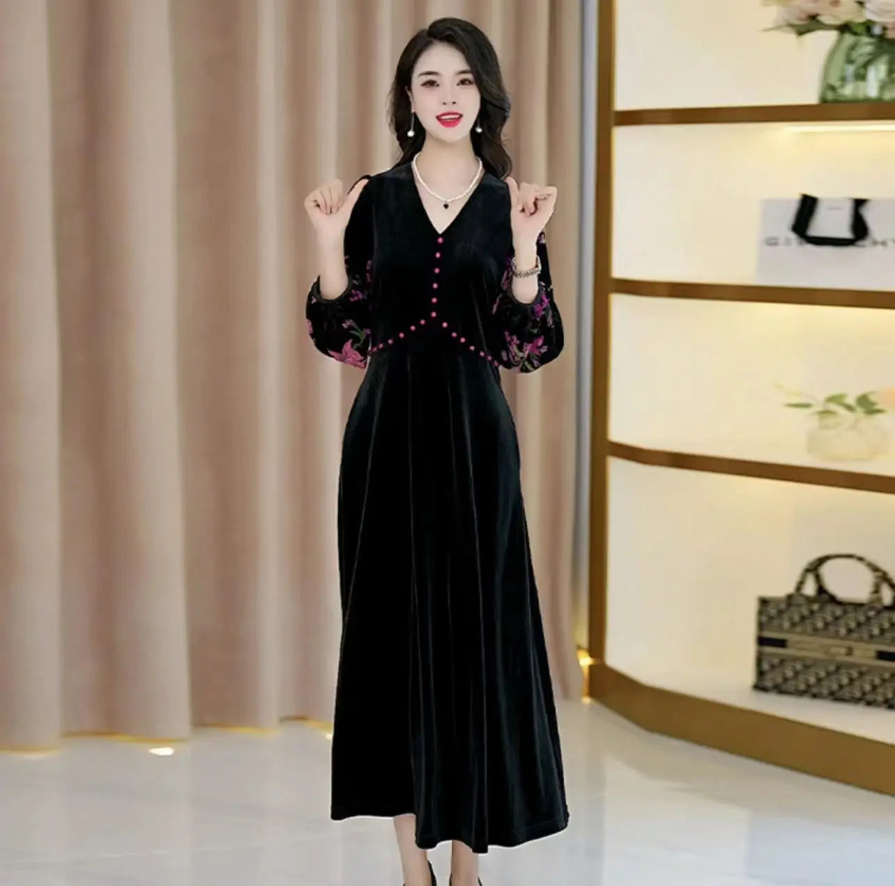 🔥Hot Sale $44.99🔥Elegant Lantern Sleeve V-Neck Midi Dress - Best Gift for Her(45%OFF) spiyle