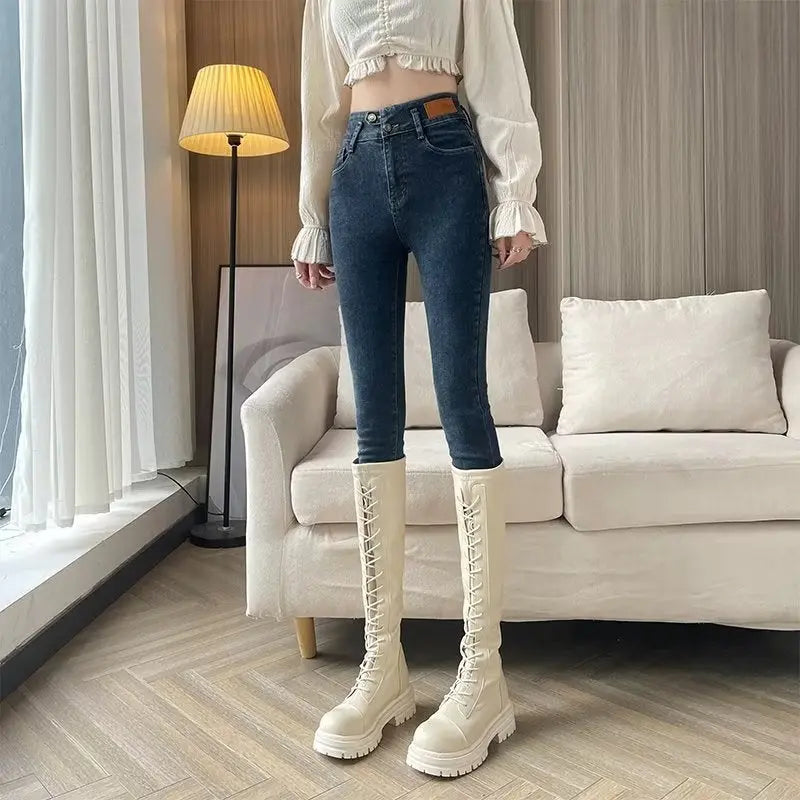 🔥Hot Sale $34.99🔥[warm gift] Winter Women's Plush lined Slim Jeans(42%OFF) spiyle